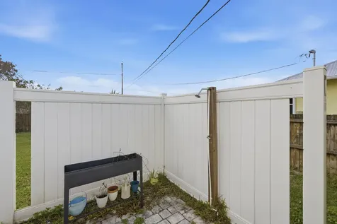 798 Sw Carmelite Street Port Saint Lucie FL 34983