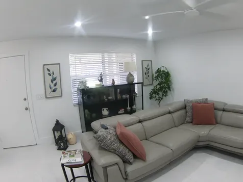 541 Normandy L Delray Beach FL 33484