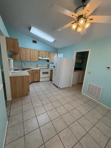 6851 NW Jorgensen Road Port Saint Lucie FL 34983