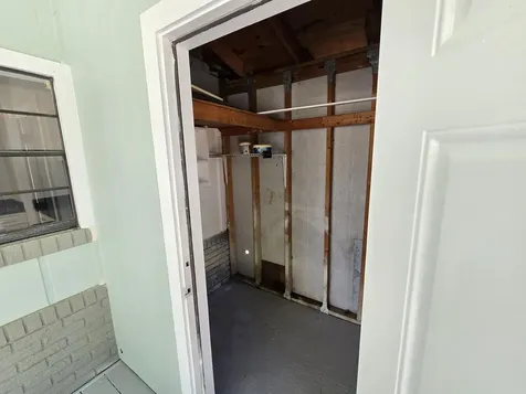 1955 10th Place Vero Beach FL 32960