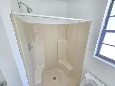 1955 10th Place Vero Beach FL 32960