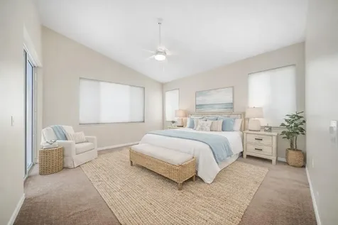 556 Sw Saint Georges Bay Port Saint Lucie FL 34986