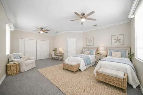 556 Sw Saint Georges Bay Port Saint Lucie FL 34986