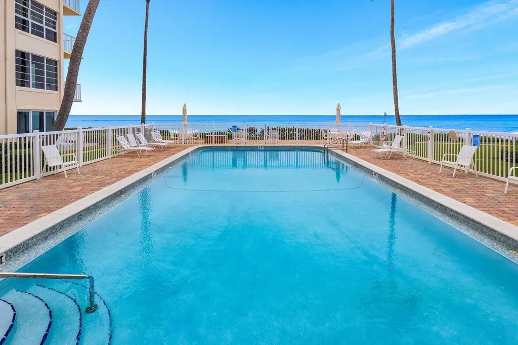 3851 N Ocean Boulevard Gulf Stream FL 33483