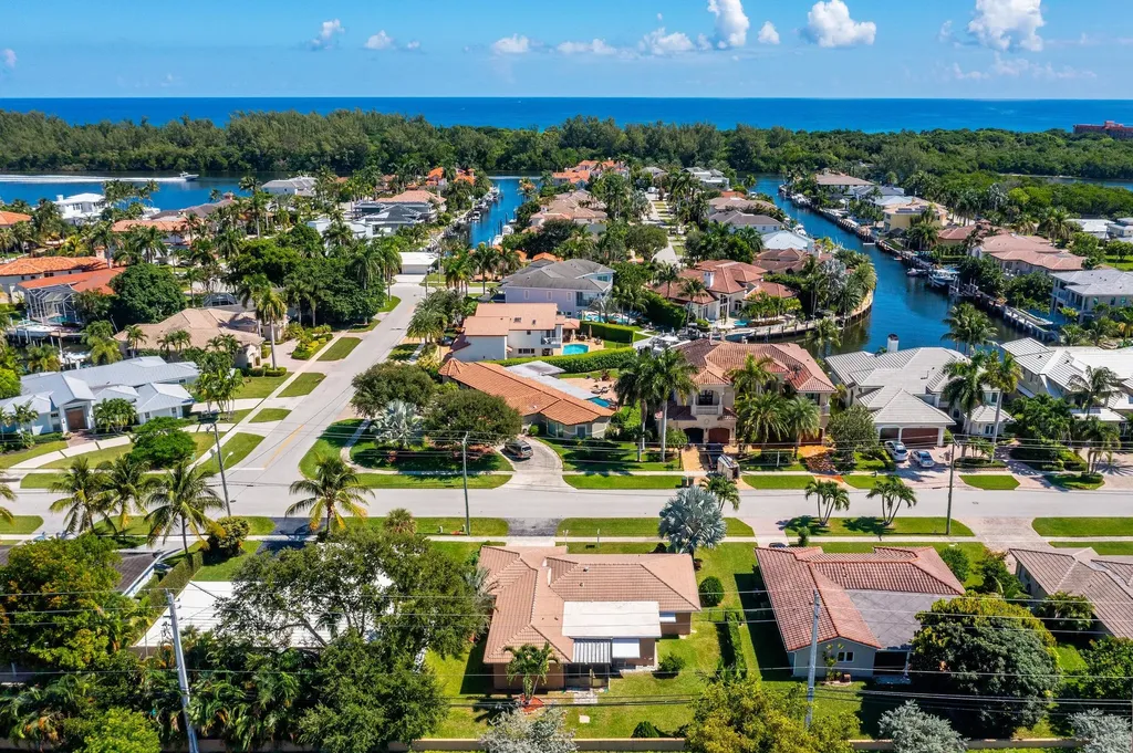 3363 Ne 6th Drive Boca Raton FL 33431