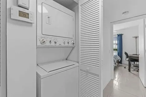 154 Waterside Drive Hypoluxo FL 33462