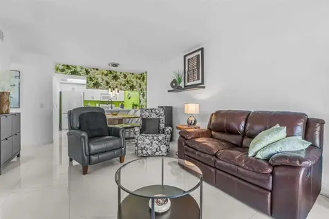 154 Waterside Drive Hypoluxo FL 33462