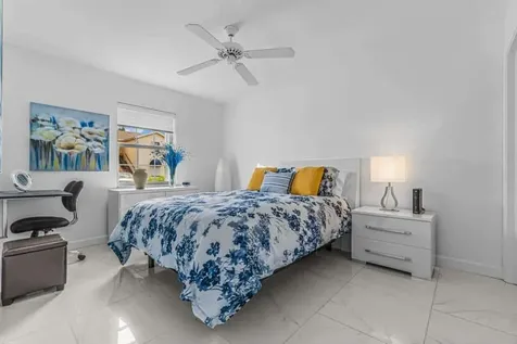 154 Waterside Drive Hypoluxo FL 33462