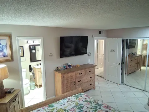 6 Northampton West Palm Beach FL 33417