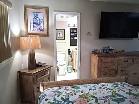 6 Northampton West Palm Beach FL 33417