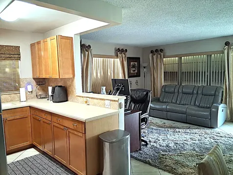 6 Northampton West Palm Beach FL 33417