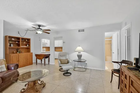 342 Pine Ridge Circle Greenacres FL 33463
