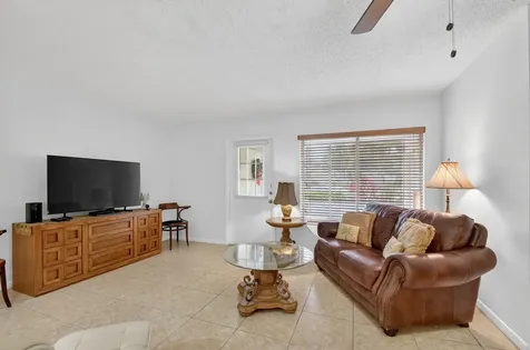 342 Pine Ridge Circle Greenacres FL 33463