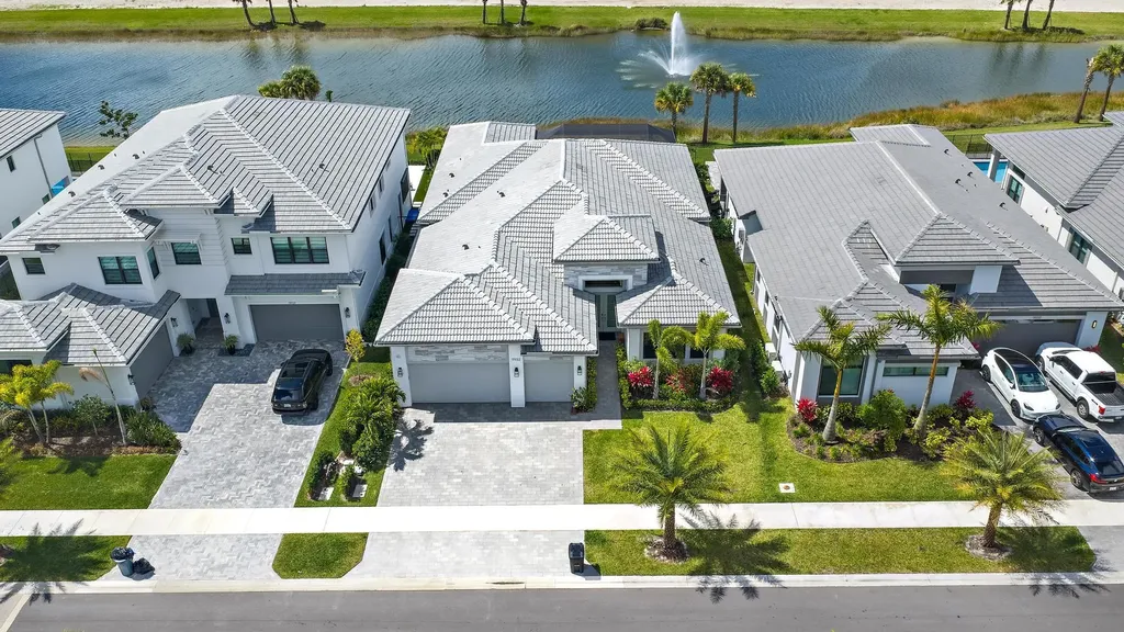 9933 Migration Point Palm Beach Gardens FL 33412