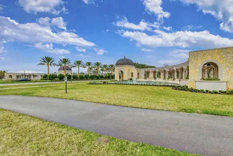 9933 Migration Point Palm Beach Gardens FL 33412