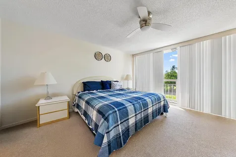 2761 Village Boulevard West Palm Beach FL 33409