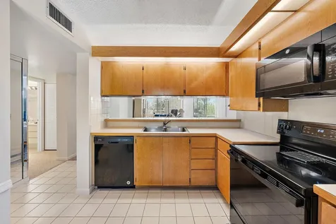2761 Village Boulevard West Palm Beach FL 33409