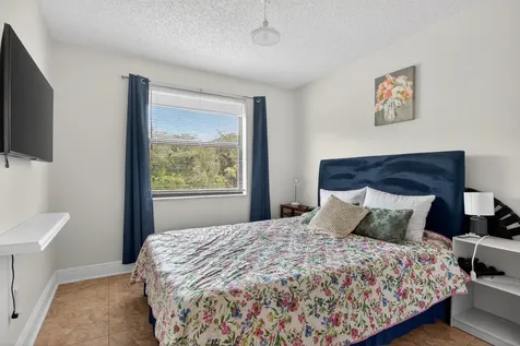 4151 Coral Tree Circle Coconut Creek FL 33073