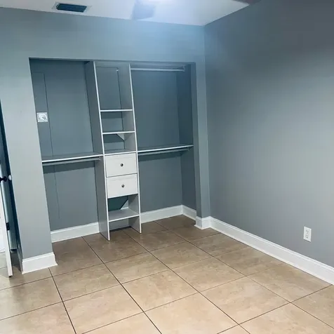 826 SE Damask Avenue Port Saint Lucie FL 34983