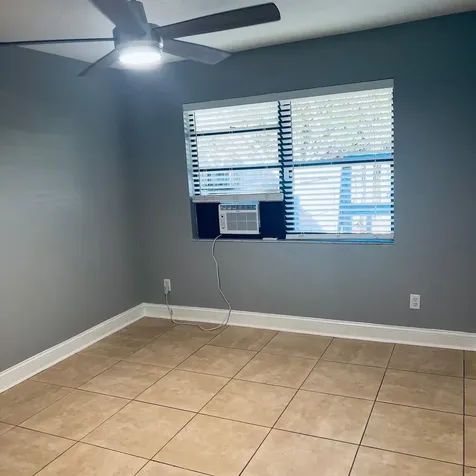 826 SE Damask Avenue Port Saint Lucie FL 34983