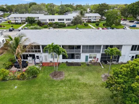 390 Durham M Circle Deerfield Beach FL 33442