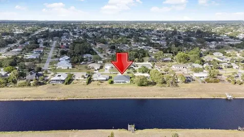 1074 Sw Sultan Drive Port Saint Lucie FL 34953