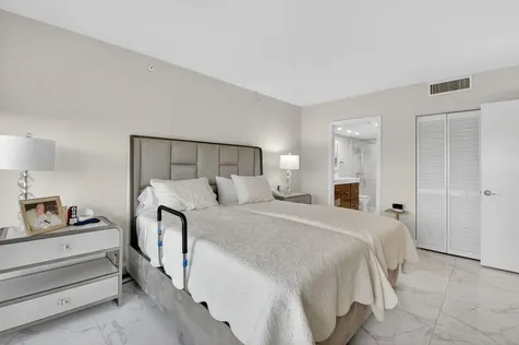 7786 Lakeside Boulevard Boca Raton FL 33434