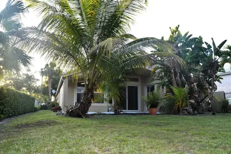 6166 Cotton Rose Lane Lake Worth FL 33467