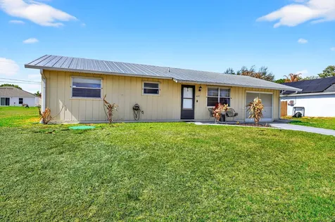 1652 Sw Angelico Lane Port Saint Lucie FL 34984