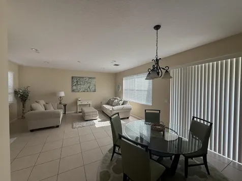 11953 Sw Bennington Circle Port Saint Lucie FL 34987