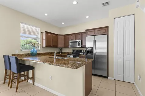 11953 Sw Bennington Circle Port Saint Lucie FL 34987