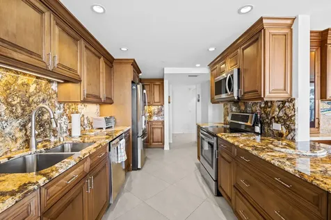 2727 S Ocean Boulevard Highland Beach FL 33487