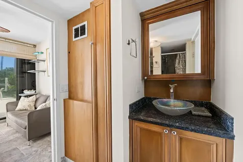 2727 S Ocean Boulevard Highland Beach FL 33487