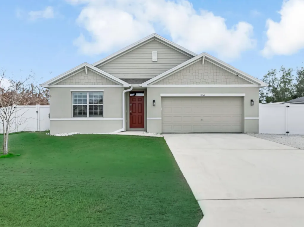 1066 Sw Coleman Avenue Port Saint Lucie FL 34953