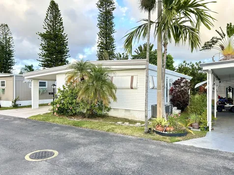 1541 S 32nd Avenue Hollywood FL 33021