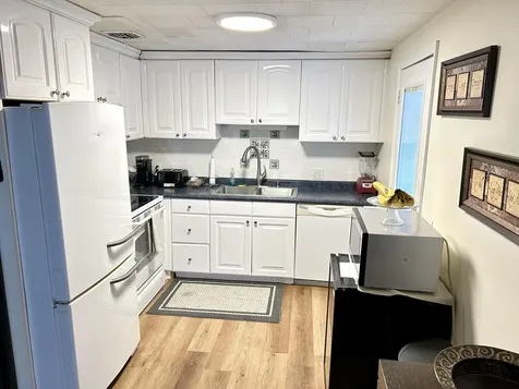 1541 S 32nd Avenue Hollywood FL 33021