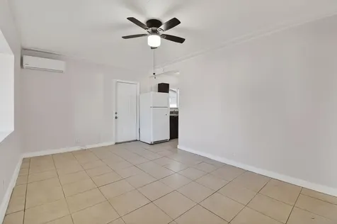 1257 W 35th Street Riviera Beach FL 33404
