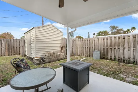 1341 Se Seashell Lane Stuart FL 34996
