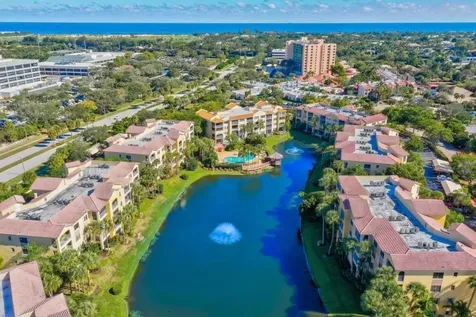400 Uno Lago Drive Juno Beach FL 33408