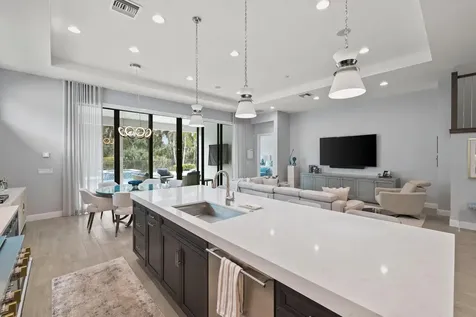 13602 Artisan Circle Palm Beach Gardens FL 33418