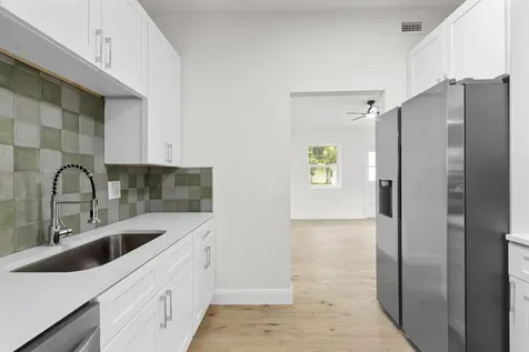 1646 31st Avenue Vero Beach FL 32960