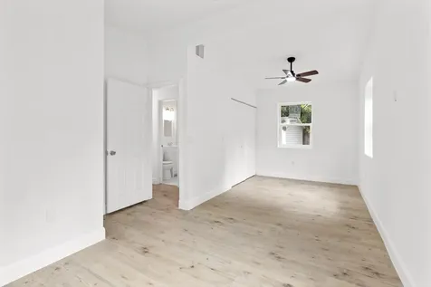 1646 31st Avenue Vero Beach FL 32960