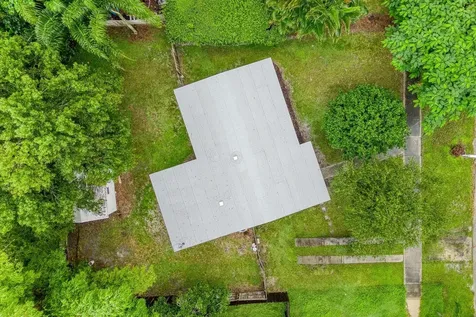 1646 31st Avenue Vero Beach FL 32960