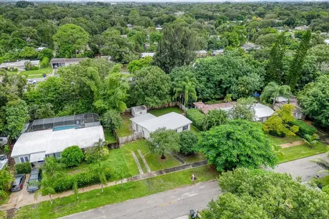 1646 31st Avenue Vero Beach FL 32960