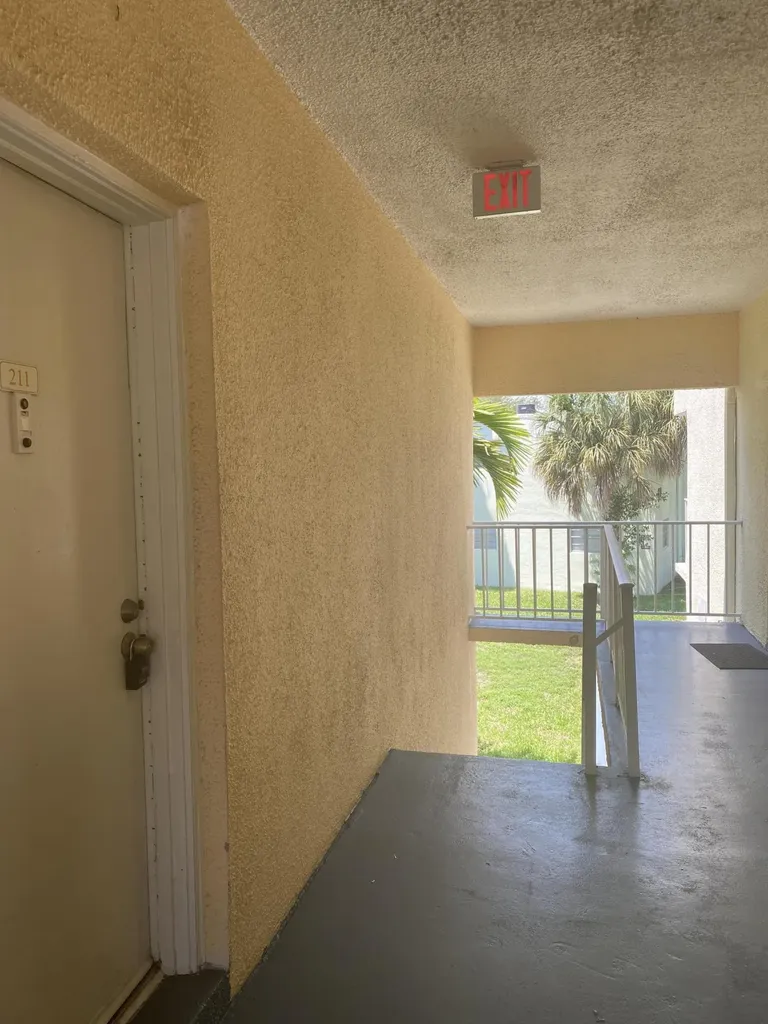 409 Executive Center Drive West Palm Beach FL 33401