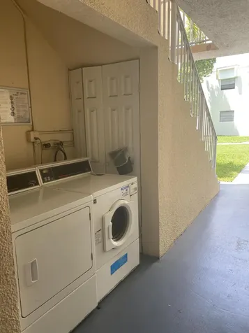 409 Executive Center Drive West Palm Beach FL 33401