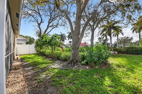 13567 Weyburne Drive Delray Beach FL 33446