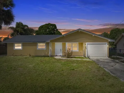 6107 Hickory Drive Fort Pierce FL 34982