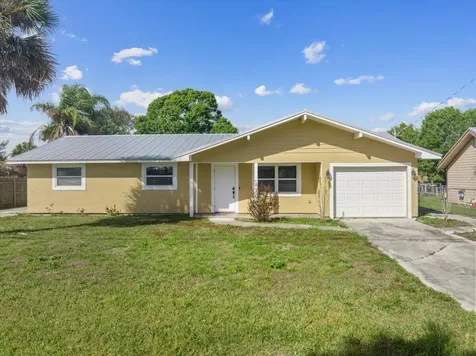 6107 Hickory Drive Fort Pierce FL 34982