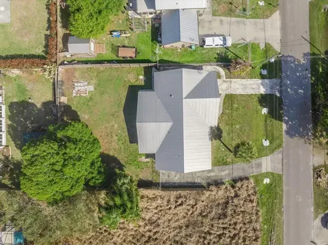 6107 Hickory Drive Fort Pierce FL 34982